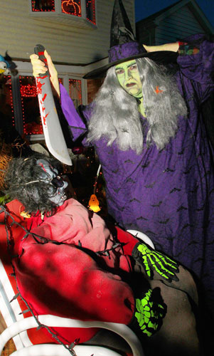 Halloween house happily haunts Mill Basin ‘hood