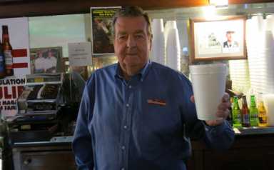 Legendary Windsor Terrace barkeep tapped for Bartender Hall of Fame