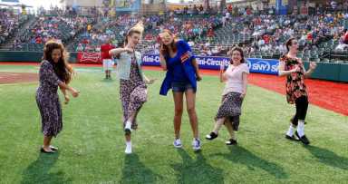Take me out to the yada yada: ‘Seinfeld Night’ and other promotions from the Brooklyn Cyclones