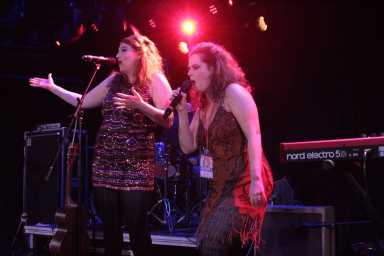 24-editors-picks-2019-12-20-bk01