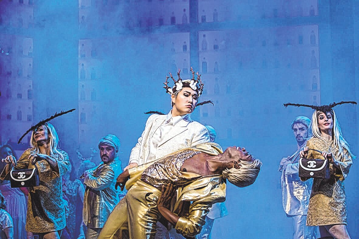 24-editors-picks-2020-01-17-bk05,BC,PRINT_ONLY,CMYK