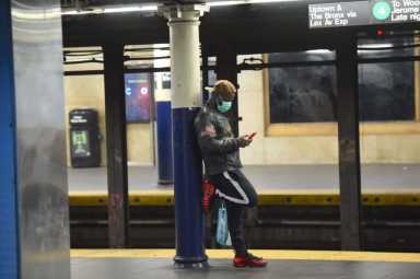 todd-coronavirus-subway-0