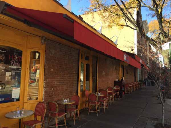 dtg-trump-attack-bar-tabac-2016-11-18-bk01_z