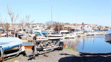 mm-party-boat-turf-war-2018-05-04-bk01,BC,PRINT_WEB