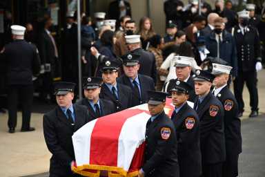 firefighters carry trainee vincent malveaux
