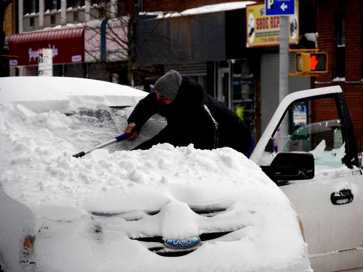 a snow storm in brooklyn