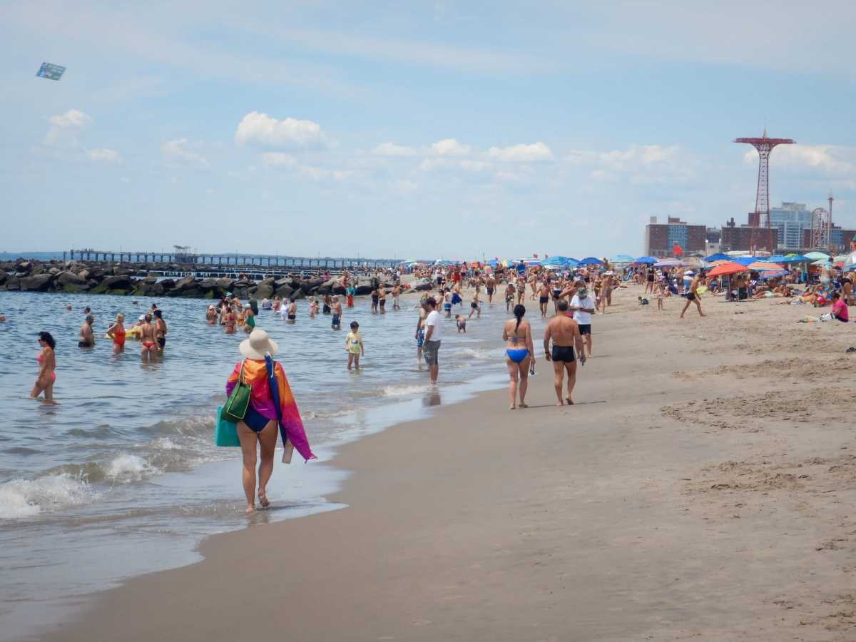 brighton beach lifeguard shortage