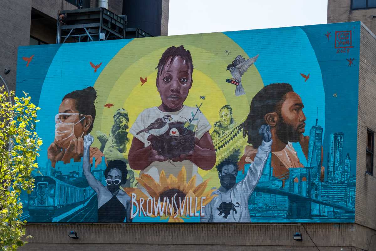 NY: New York Foundling and Vital Brookdale celebrate new mural