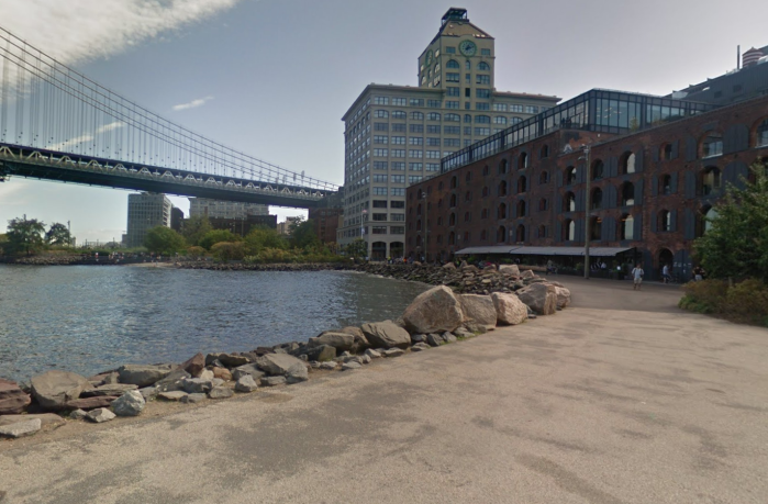 brooklyn bridge park shoreline