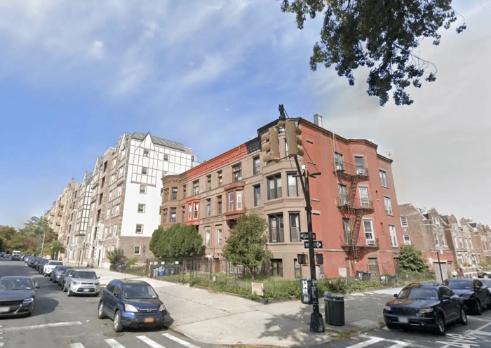 crown heights corner where troy gill collapsed