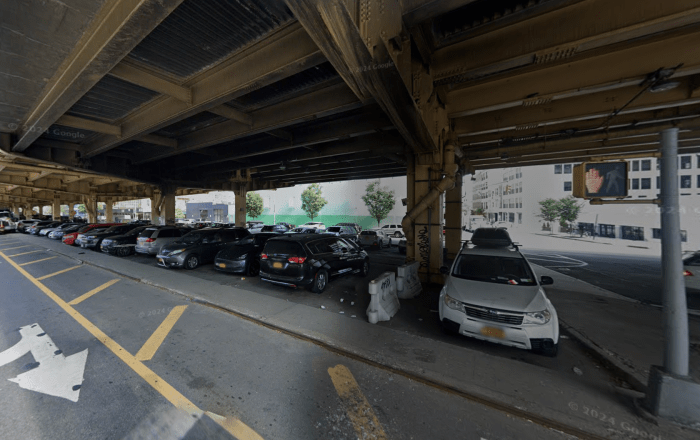 BQE microhub location