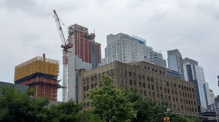 construction in downtown brooklyn
