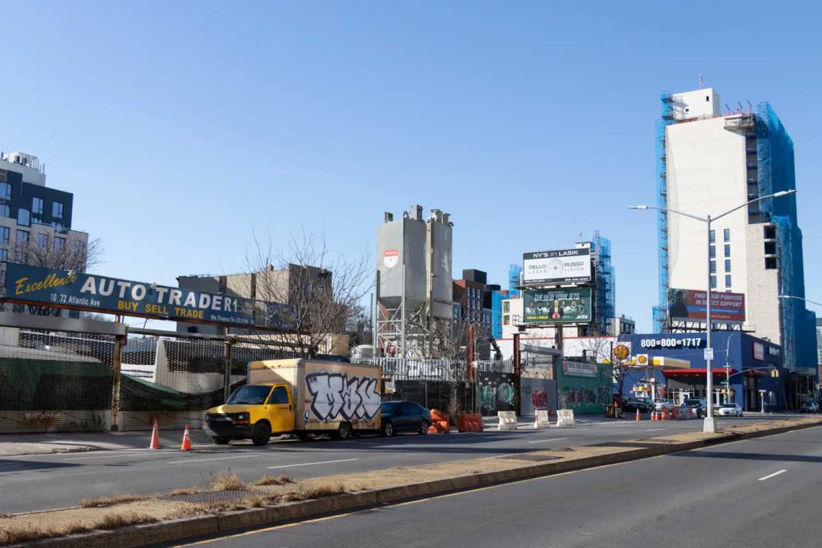 crown-heights-1072-atlantic-avenue-rezoning-dec2024-sdevries-1